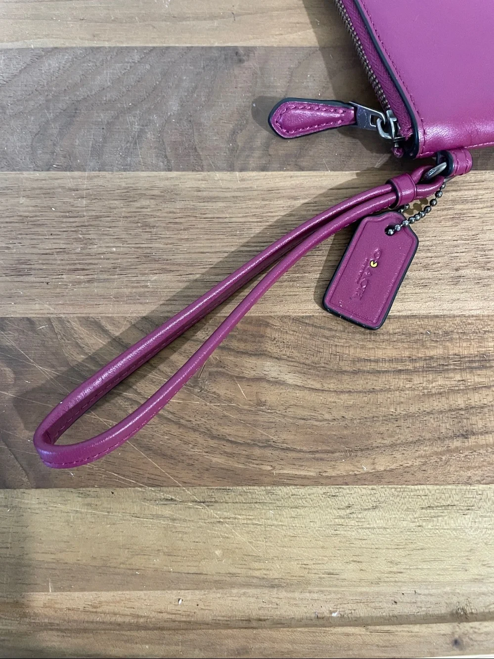 Coach Pac Man Colab Pink Leather Wristlet Zip Pouch Charm Clutch Retro Rare Y2K - Picture 3 of 12